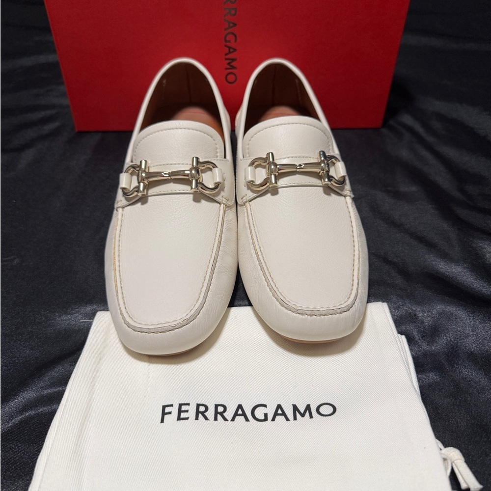 Salvatore Ferragamo Men’s Parigi New Bit Driving Loafer In Size US 10.5/ 44.5 EU